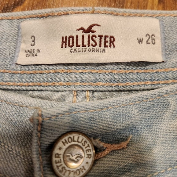 2/$20 Hollister jeans shorts with embroidered flowers - Picture 5 of 8